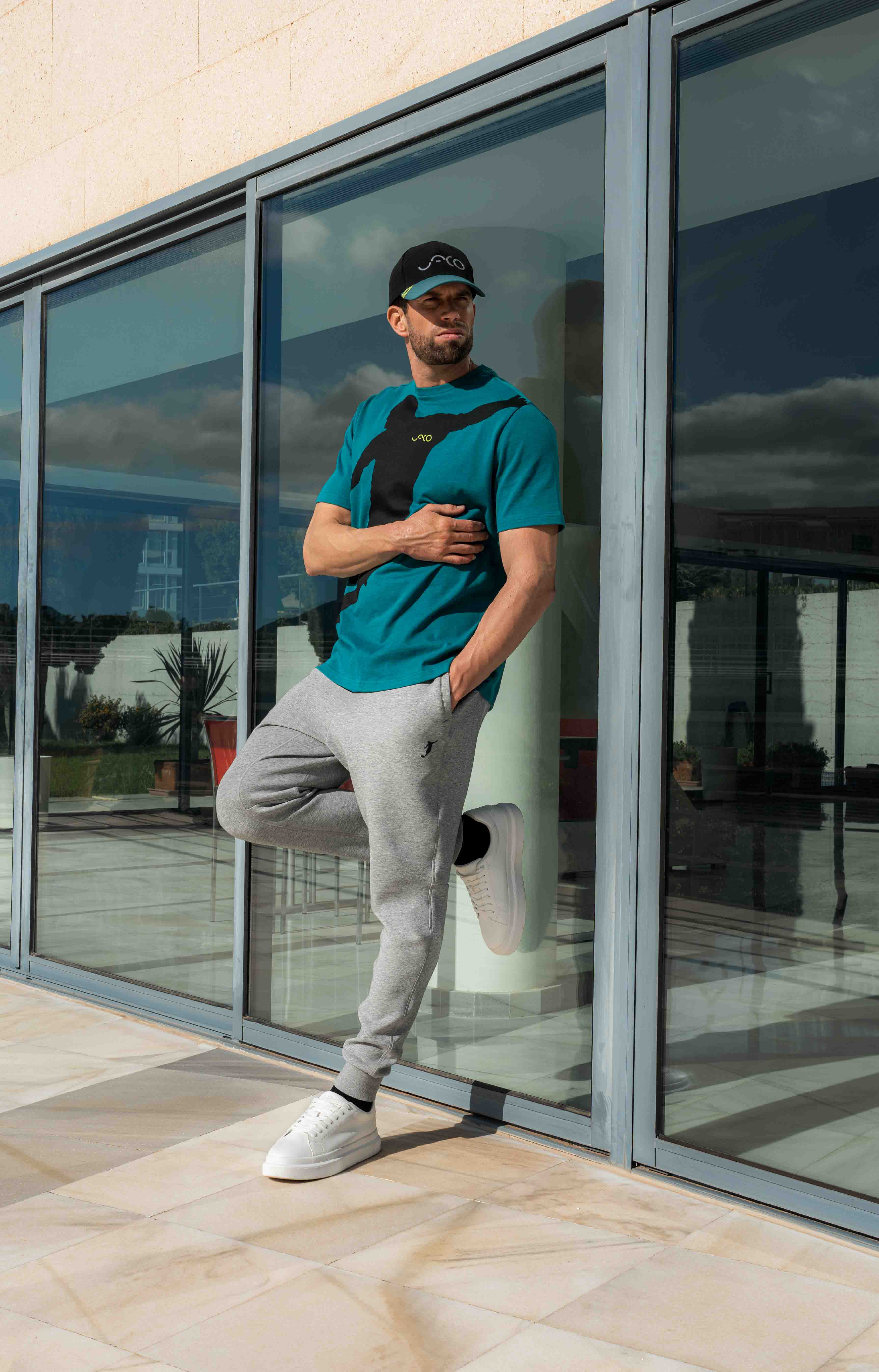 Collection of Gorra UACO verde in a gallery layout