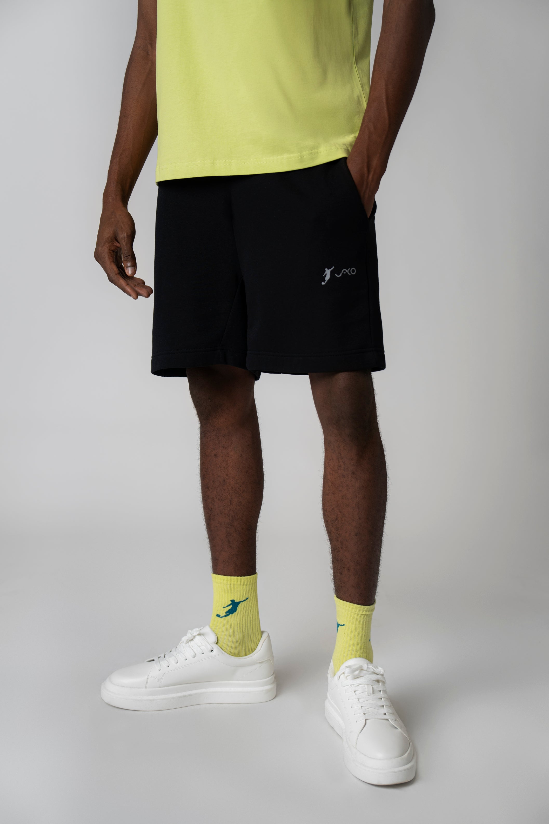 Collection of Pantalón corto Basic UACO negro in a gallery layout