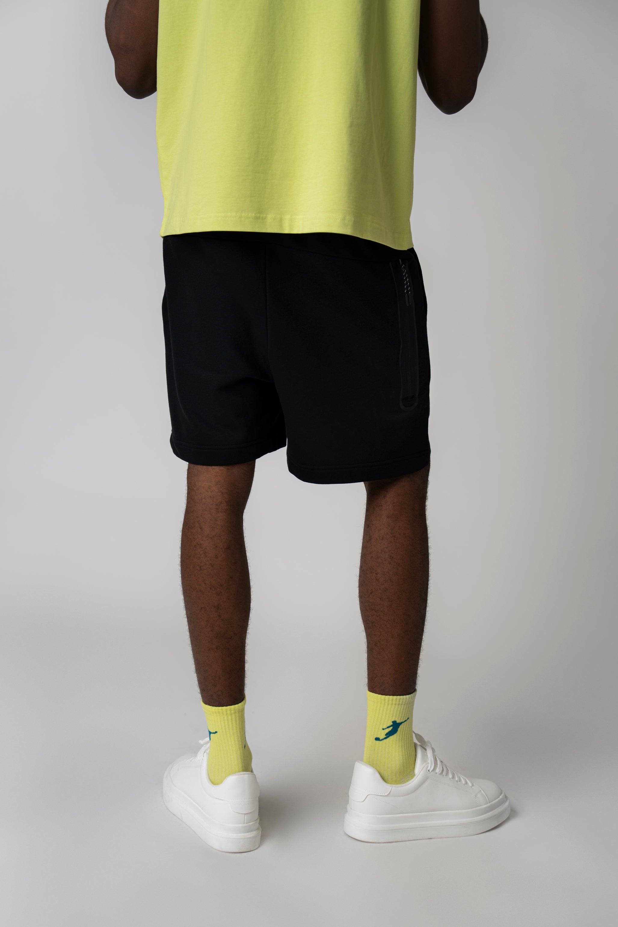 Collection of Pantalón corto Basic UACO negro in a gallery layout